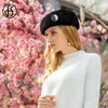 FS French Wool White Black Beret Hats For Women Fashion Winter Felt Caps Feather Berets Femme Stewardess Church Hat Fedoras 240412