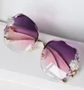 Solglasögon Oregelbunden mode Rimless Luxury Women Brand Designer Bling Rhinestone Sun Glasses Vintage Shades Gafas de Sol1966393