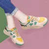 Casual Shoes Kobiety bieganie 2024 Spring PU skórzany styl Flat Bottom Youth Młodzież pojedynczy trend modowy