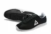 2024 Designerskor Rinnande skor Sneakers Casual Shoes Women Men Soft 36-44 Size Black White Blue Gul Free Frakt Classic Gai