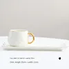 Coppe Saucer HF Coppa di caffè in ceramica nera Coppa moderna European Entertainment Gift tazza con cucchiaio a tre pezzi e set di piattini Dinkware