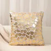 Kudde gyllene plysch päls täckning modern lyxig vit 45x45 cm tryck dekorativ för soffa vardagsrum dekor kudde