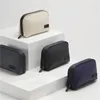 Sacs cosmétiques Pu Leather Digital Rangement Sac de sac de grande capacité étanche pour le câble de données de téléphone mobile couleur Couleur solide