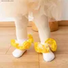 Детские носки девочки носки кружевные носки принцессы плисы с принцессой платье кружевные носки, подходящие для новорожденных/младенцев/малышей/маленьких девочек Q240413