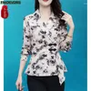 Kvinnors blusar S-3XL År 2024 Button Tops Women Spring Basic Wear V Neck Retro Vintage French Design Shirts Peplum Belly