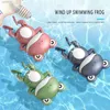 Toys de bain Baby Bath Toys for Children New Baby Bath Swimming Bath Toy Cute Frogs Clockwork Bath Toy Brinquedos Infantil 240413