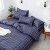 Sängkläder sätter J 2024 Set Geometry Däcke Cover Flat Sheet Modern Bed Linen Stripe Grid Ab Side Home Textile Pudow Case