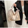 Umhängetaschen yodeyisi Vintage Frauenbag 2024 Chinesische Jacquard Achselstil Nationaler Stil Ancient Perlen One Tote