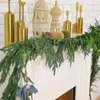 Flores decorativas de 45 cm de ramificação artificial de pinheiros de Natal Plantas verdes falsas folhas Diy Garland Natal Arexos de árvore