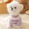 Ropa para perros suéter de mascota bordado inglés pequeño jueves de dos piernas invierno teddy ropa tibia suministros suaves