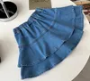 Ragazze per bambini in denim Short Short Short Gonne arruffate di torta Arrivo per bambini Princess Casual Skirt Style Korean Cute Cotton Skirt 240329