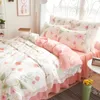 Set di biancheria da letto in stile coreano in pizzo di cotone principessa semplice set da casa set da letto gonna piumino cuscinetto da coperchio quattro pezzi