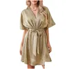 Robes décontractées de base Femme Soirée Soirée Robe brillante Robe plissée à demi-manches enveloppe en V Col à lois