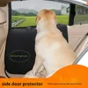 Hondenkleding Pet Deur Mat Auto Beschermende deksel Doek Scratch-Proof en speekselbestendige benodigdheden