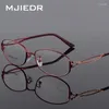 Lunettes de soleil Frames Mjiedr Eyeglasse en alliage pour femmes élégants verres à cadre complet en métal Ultra Light Presbyopie Myopie Prescription Eyewear