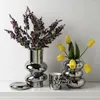 Vases Nordic Light Luxury Plating Silver Mirror Donut Vase Home Living Room Desktop Ceramic Dried Flower Arrangement Decoration