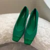 Chaussures habillées Slip-On Femmes Pompes Femme Summer décontracté à l'extérieur High Heels 2024 Green Fashion Ladies Sandales Square Toe Tobe