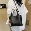 Frauen Designer -Tasche Fashion Lady Handtaschen Luxusumbilder vielseitiger tragbarer Kreuzkörper großer Kapazität Einkaufsbeutel