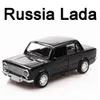 1 36 Ryssland Avtovaz Lada Toy Car Model Metal Diecast Alloy Pull Back Rova Classic Car 13cm med 2 dörrar pojke barn födelsedagspresent 240402