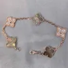 Versione alta originale furgone quattro foglia Bracciale di erba da donna Fritillaria grigia a doppia catena di ossa in oro rosa in oro rosa con oggetto di placcatura avanzata