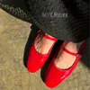 フェドナスブランドの女性メアリージェーンシューズ本革のフラットヒールバックル快適なカジュアルシューズ女性春の夏の靴フラット240410