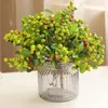 Fleurs décoratives 10pcs Simulation de Noël Berry Artificiel Fleur Fruit Cherry Plantes à la maison Décoration de la fête DIY Gift