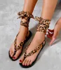 Sandales de la cheville Sandales Flats Leopard Lace Up Clip Toe Femme Chaussures Cross Cravate Ladies Casual Bohemian 2021 Summer Plus taille Y07212518438