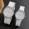 Montre-bracelets 2pcs Montres quotidiens décontractés minimalistes Corloge Couple Regardez la montre-bracelet Men and Women Quartz Analog Relogio Feminino