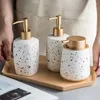 Distributore di sapone liquido 1 pc bottiglia in ceramica bottiglia bagno igienicole per la cura della pelle per la cura della pelle bottiglie di imballaggio accessori decorazioni per la casa