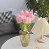 Декоративные цветы 1 шт в вязание цветочные роза тюльпаны одиночный букет симуляция дома декорат свадебный ручной вязаный крючко