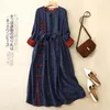 Casual Dresses Limiguyue Högkvalitativ etnisk bomullsfjäder Autumn Retro Buckle Plaid broderi A-Line Dress Female Vestidos E486