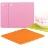 Table Mats 18x18cm Square Honeycomb Pad Silicone Placemat Insulation Anti-scalding Casserole High Temperature Thickened Microwave Oven Mat