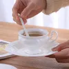 Koppar tefat europeiska ben porslin präglade kaffekopp med tefatsked set kreativ keramisk mode teacup ren vit porslin mjölk te mugg