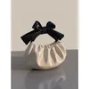 Sacs de rangement Y2K esthétique Elegant Femmes Coltches de mode Luxury Design Bureau Lady Hands Sacs Trendy Casual Pleed Bow Tend Tend Top-Handle