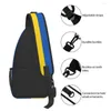 Rucksack Mode Flagge der Ukraine Sling Crossbody Männer Schulter Chests -Taschen zum Campingradfahren