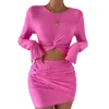 Casual jurken 2024 Women's Autumn/Winter Short Long Sheeved T-shirt Elastische taille Pack Hip Rok Two Pally Set