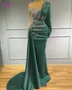 Luxury Long Sleeve Mermaid Evening Dresses Sparkly Crystals Elegant Satin Dubai Women Formal Party Evening Gowns Sheer Neck 240412