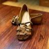 Повседневная обувь для женщин дизайнер бренд Moccasins Ladies Leather Vintage Summer Hollow Out 1 широкая нога, подходящая для женской кроссовки ручной работы