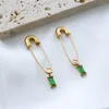 Boucles d'oreilles enveloppe en acier inoxydable Gold Couleur Pin de sécurité Stude pour femmes Bijoux de mode de charme zircon