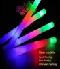 Party Decoration Glow Sticks Bulk - 24 PCS LED -knuppels met 3 modi knipperend effect, in de Dark Supplies9978460