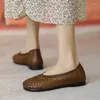Chaussures décontractées 2024 Automne rétro en cuir peu profond Flat Tendon Tendon Mother Designer Femmes