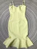 Robes décontractées 2024 Spaghetti Spaghetti Souffre sans manches Fishtail Longueur du genou Bandage robe soirée Célébrité Fête Élégante Sexy BodyCon