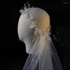 Headpieces Wedding Bridal Veil Korte enkele laag gesneden tule bloemblaadjes verfraaide krans