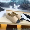 Loafer Espadrilles Canvas Shoes100 ٪ من المصمم الجلدي الحقيقي Lambbskin Summer Spring Flats الحجم 34-42 Womans أحذية مريحة غير رسمية مسترخ