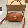 O designer de bolsa de marca vende bolsas femininas com 65% de desconto de carruagem clássica de ombro único saco de crossbody saco Avery zipper pequeno para mulheres