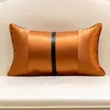 Oreiller moderne polyester jacquard orange couvercle taire d'oreiller tai-oreiller de luxe en métal boucle épissage décor pour canapé de salon