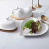 Plates Creative Heart-shaped Butter Dish White Ceramic Cheese Plate Exquisite Relief Box Restaurant Decoration Salad