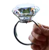 Decoração de Artes e Artesanato de Casamento 8cm Crystal Glass Big Diamond Ring Proposit Romantic Wedding Props Ornaments Home Party Gifts S7633556