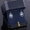 Hölzer Ohrringe Vintage Hollow Design Moonstone Europäische und amerikanische Modestil hochwertig nicht verblüffende Frauenschmuck 925 Silber