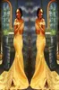 Eleganti abiti da ballo di sirena africana gialla Long 2023 Formale fuori dalla spalla Luxuria perline di cristallo raso arabo serata 6322949